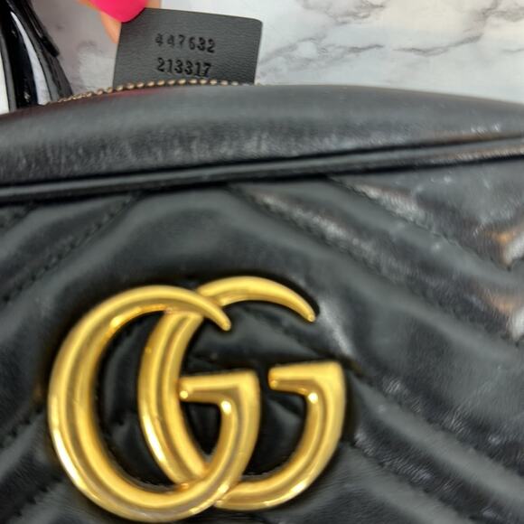 GUCCI Marmont Small Matelasse Shoulder Bag Black - Picture 13 of 14